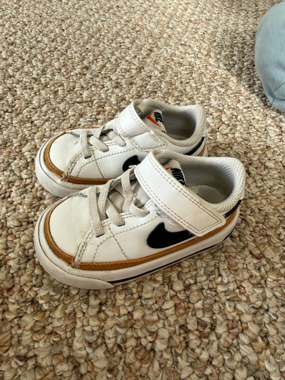 Boys Nike